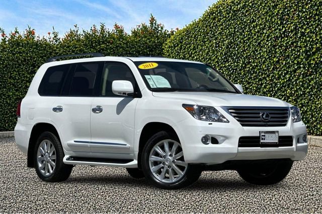 Used 2011 Lexus LX 570 4WD video 2