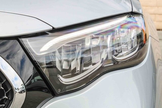 New 2026 Mercedes-Benz E 350 4MATIC Sedan image 4