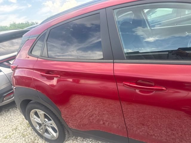 Used 2022 Hyundai Kona SEL w/ Convenience Package FWD image 5