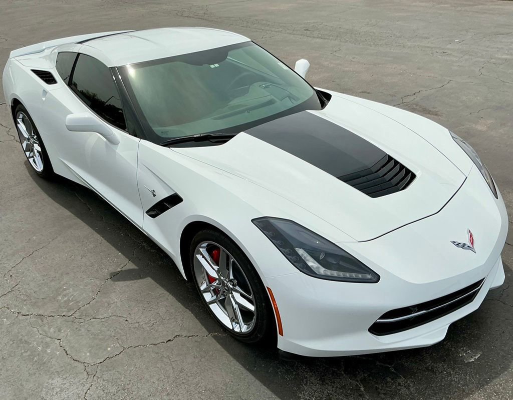 Used 2016 Chevrolet Corvette Stingray Coupe w/ 2LT Preferred Equipment Group image 6