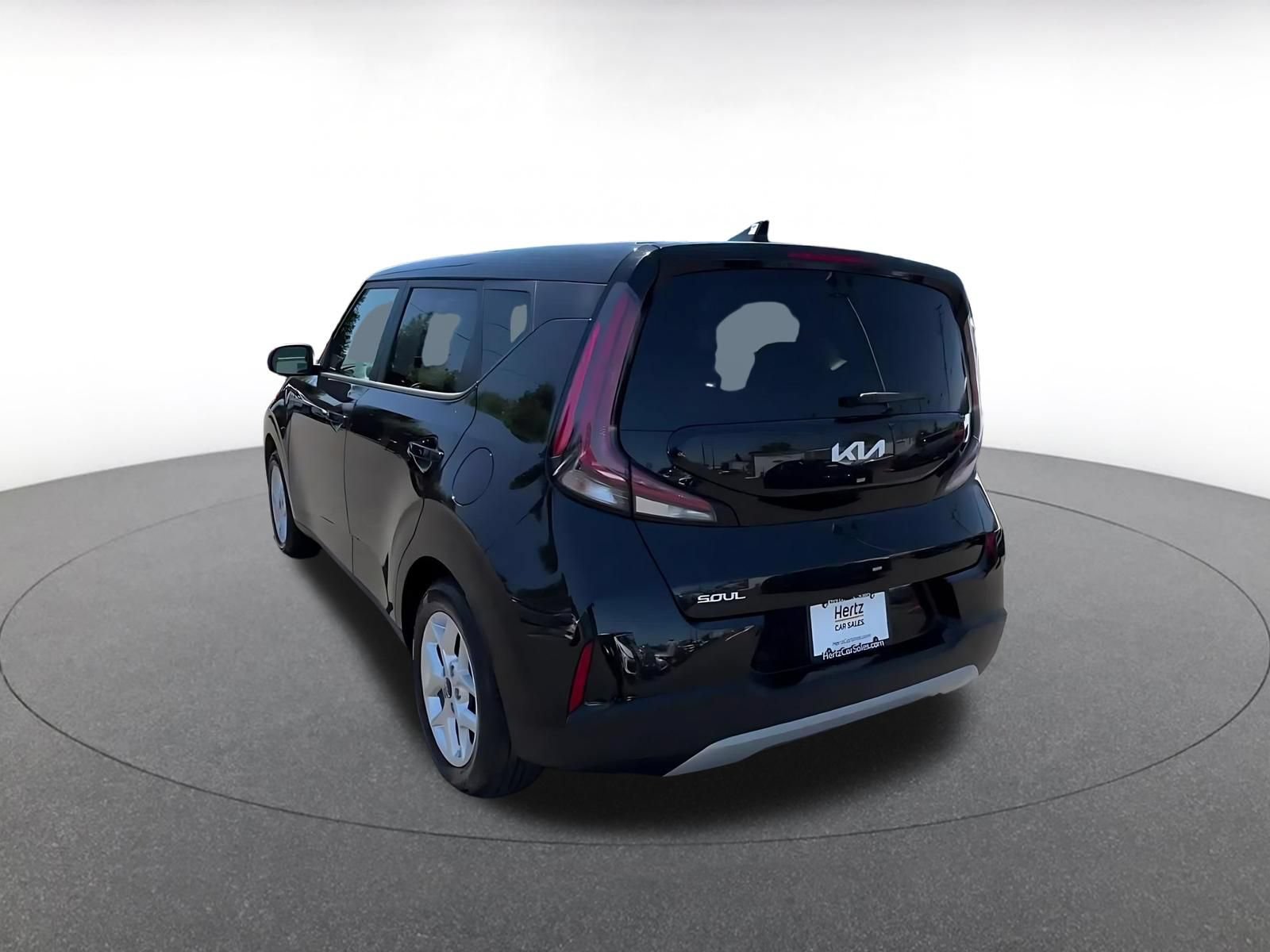 Used 2025 Kia Soul LX w/ LX Technology Package FWD image 11