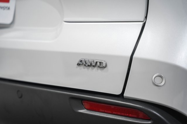 Used 2024 Toyota bZ4X XLE image 7