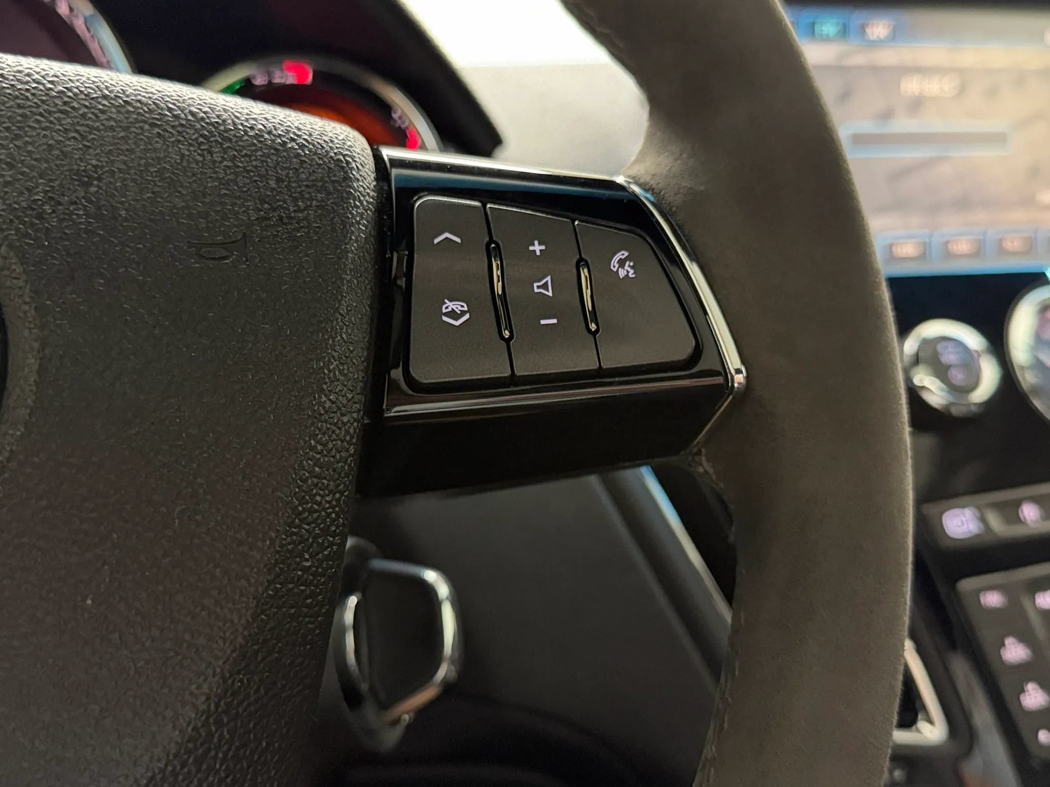 Used 2012 Cadillac CTS V w/ Wood Trim Package RWD image 71