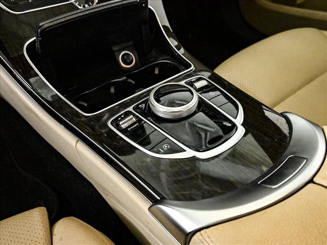 Used 2018 Mercedes-Benz C 300 4MATIC Sedan image 11