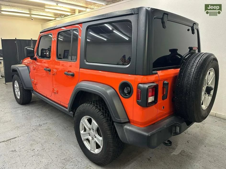Used 2019 Jeep Wrangler Unlimited Sport S AWD/4WD image 6