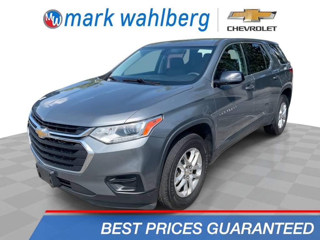 Used 2018 Chevrolet Traverse LS FWD image 1