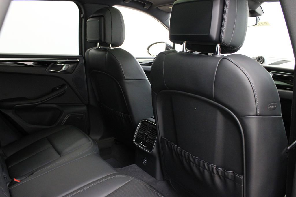 New 2025 Porsche Macan S image 27