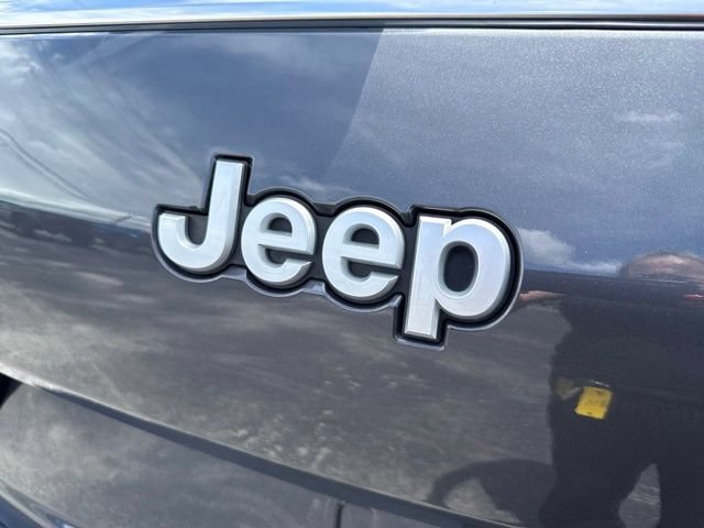 Used 2024 Jeep Grand Cherokee L Limited w/ Trailer Tow Package RWD image 30
