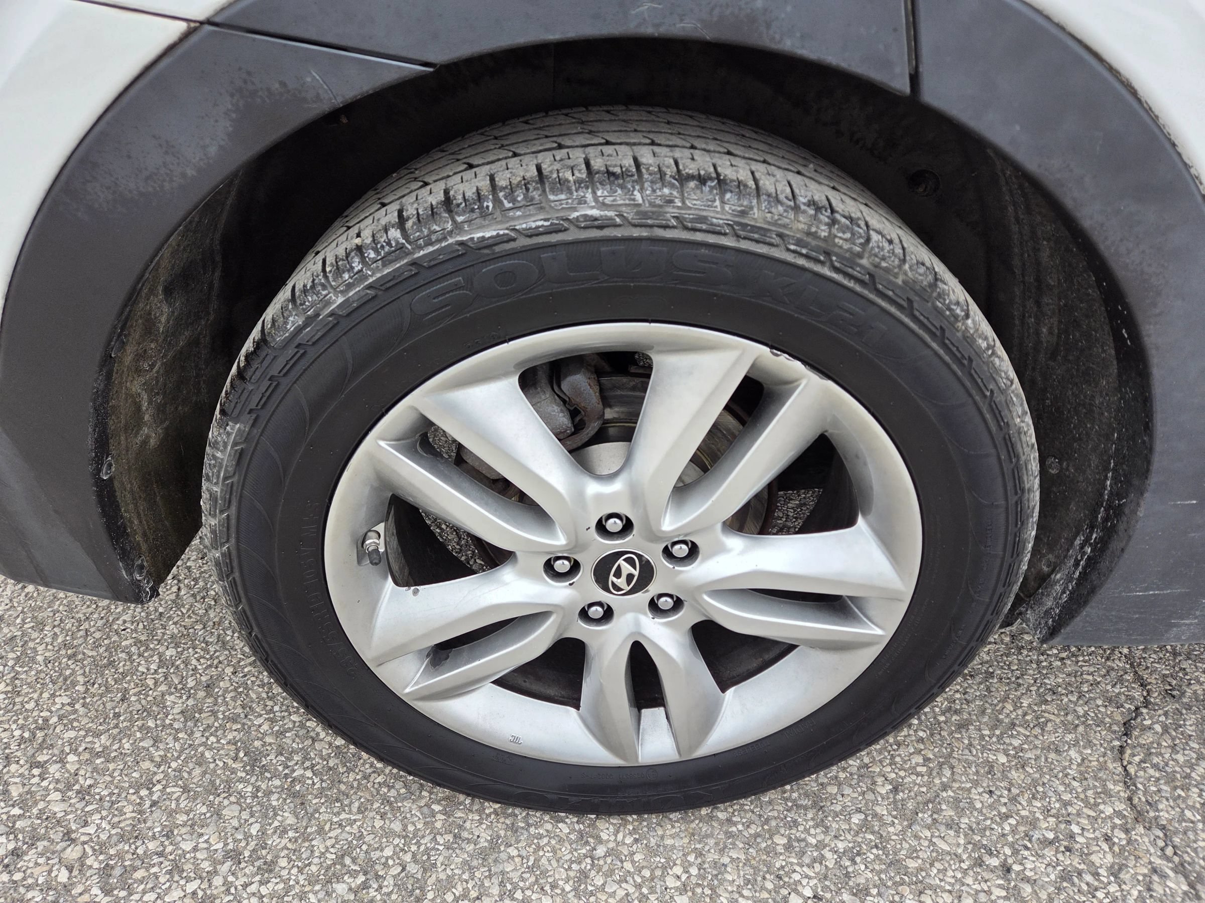 Used 2014 Hyundai Santa Fe Sport 2.0T w/ Technology Package 05 FWD image 10