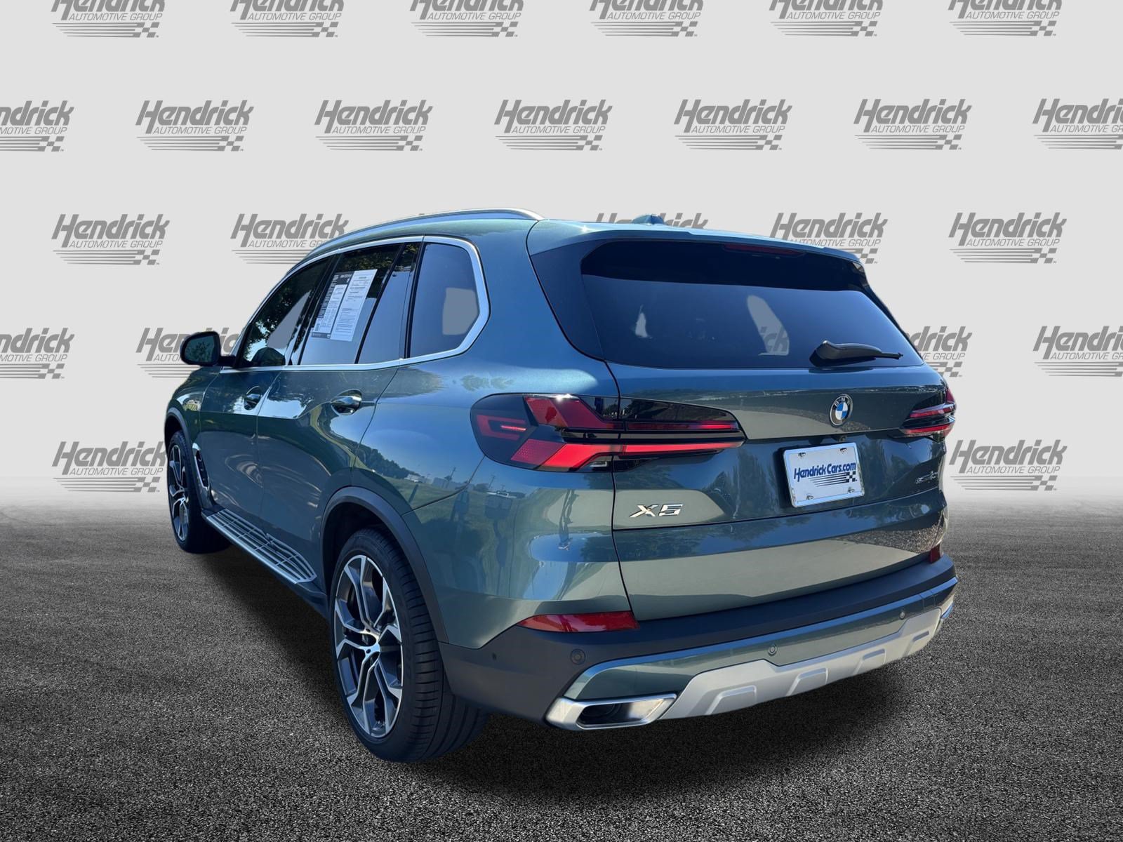 Certified 2025 BMW X5 sDrive40i w/ Premium Package RWD image 8