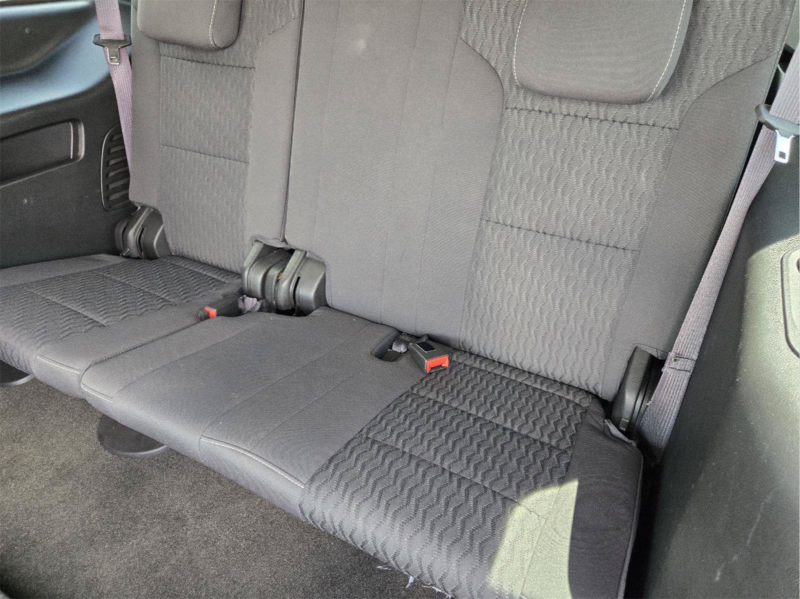 Used 2016 GMC Yukon SLE w/ Convenience Package RWD image 29