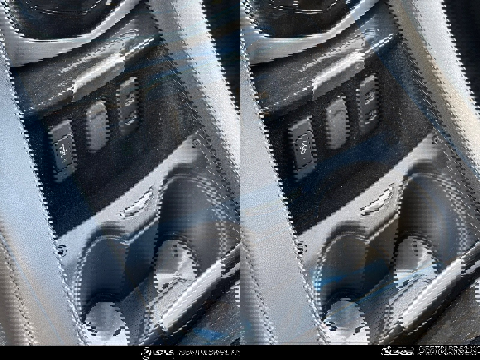 Used 2020 Cadillac Escalade ESV Platinum image 27