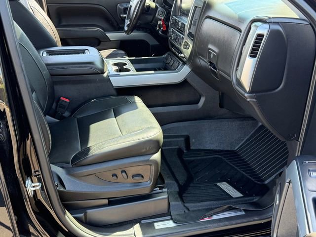 Used 2018 Chevrolet Silverado 1500 LTZ Z71 w/ Redline Edition image 24