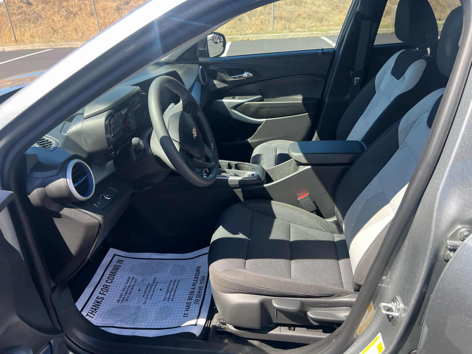 Used 2025 Chevrolet Trax LS w/ Driver Confidence Package FWD image 7