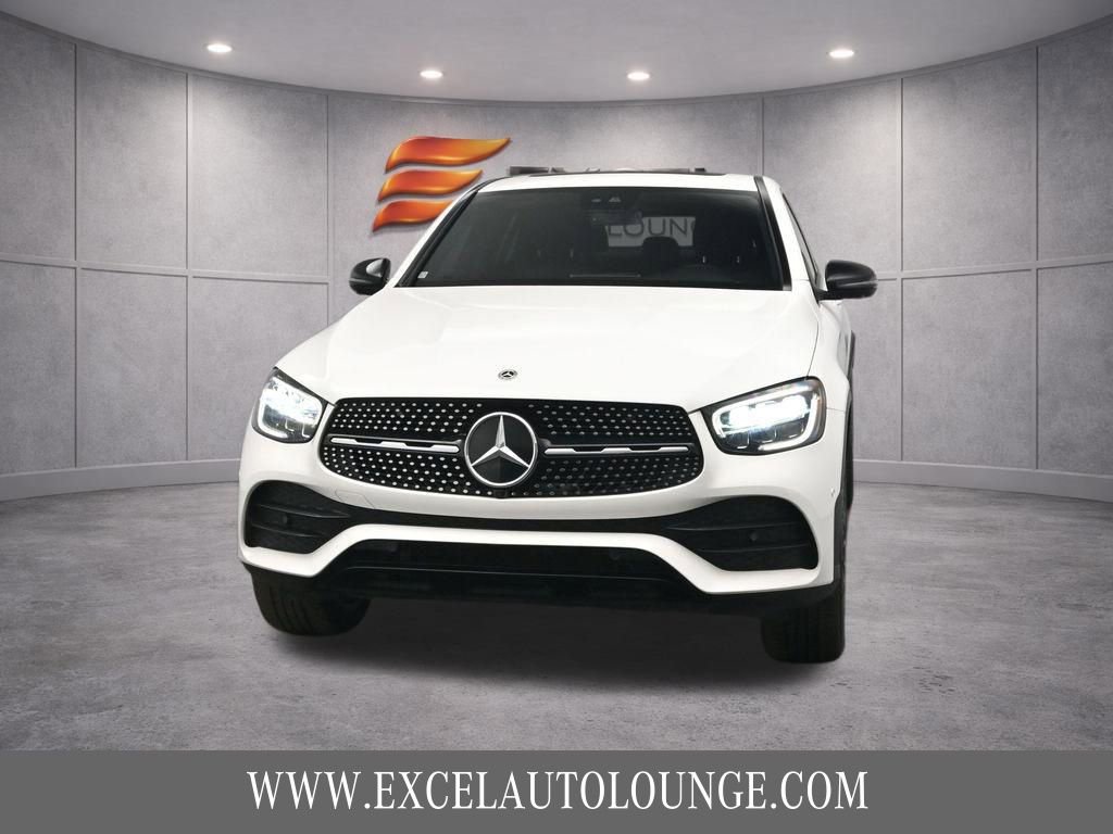 Used 2023 Mercedes-Benz GLC 300 4MATIC Coupe image 12