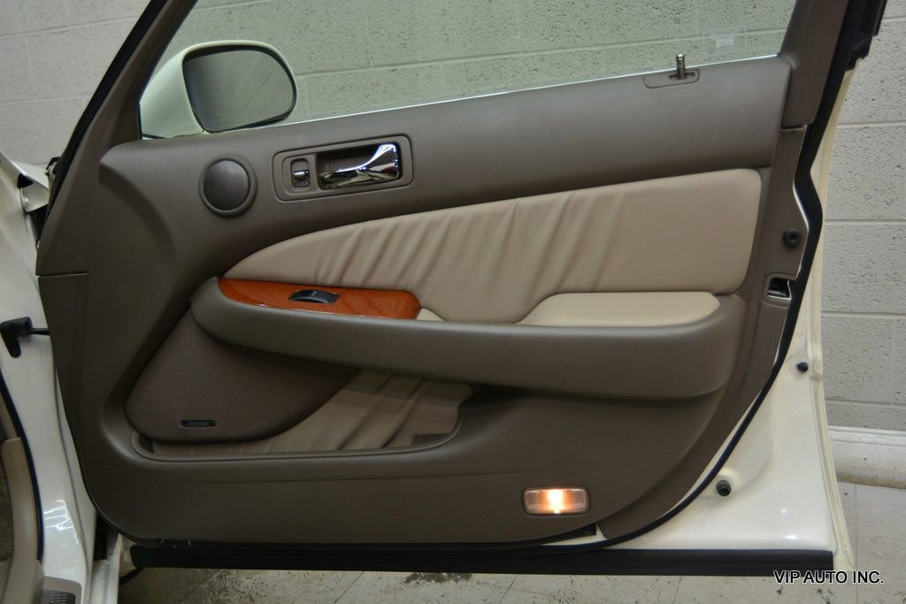 Used 2004 Acura RL image 8