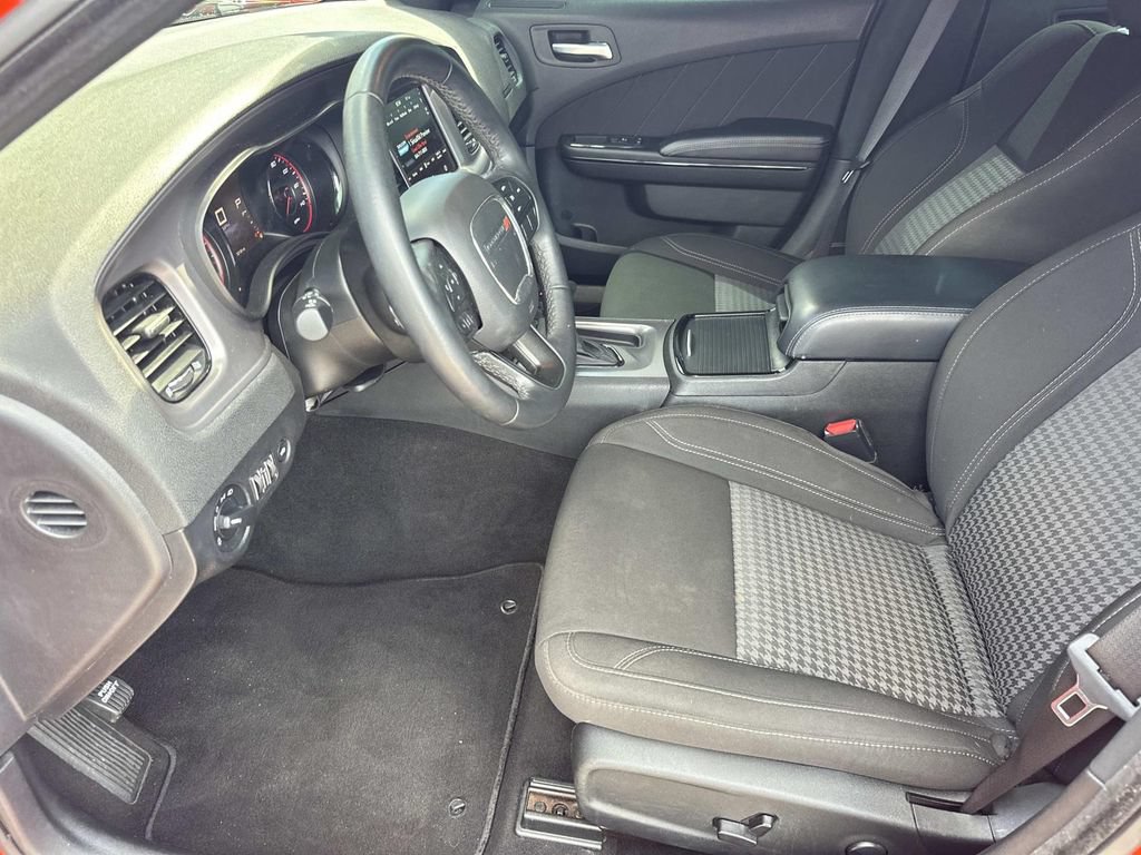 Used 2023 Dodge Charger SXT w/ Blacktop Package RWD image 12