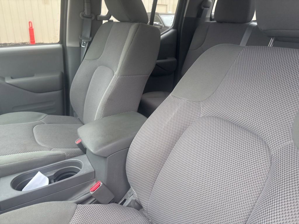 Used 2019 Nissan Frontier SV w/ Value Truck Package image 11