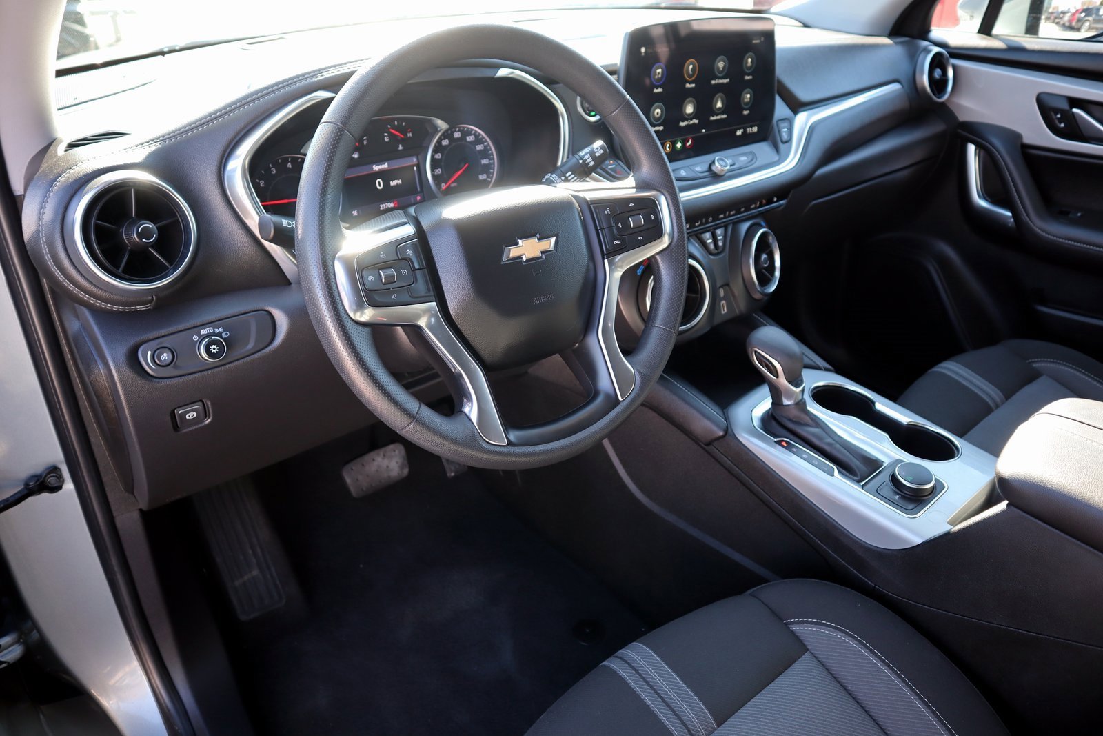 Used 2025 Chevrolet Blazer LT image 20