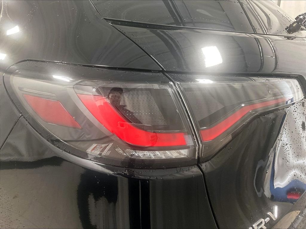 Used 2025 Honda HR-V Sport image 34