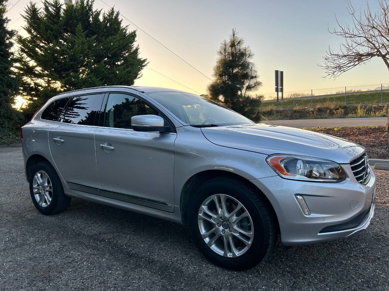Used 2014 Volvo XC60 3.2 image 11
