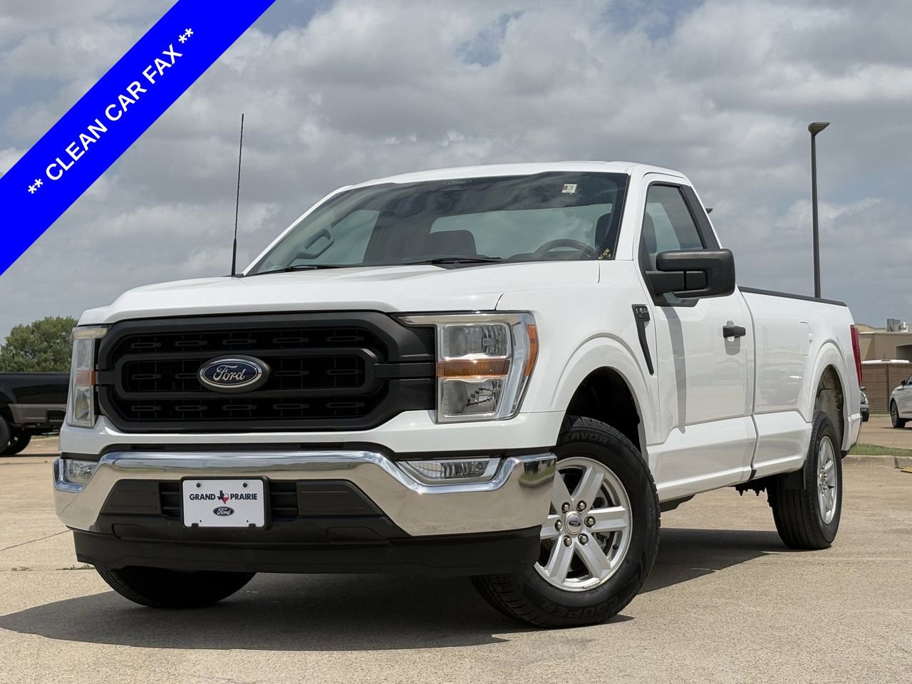 Used 2022 Ford F150 XL w/ Equipment Group 101A High RWD image 2