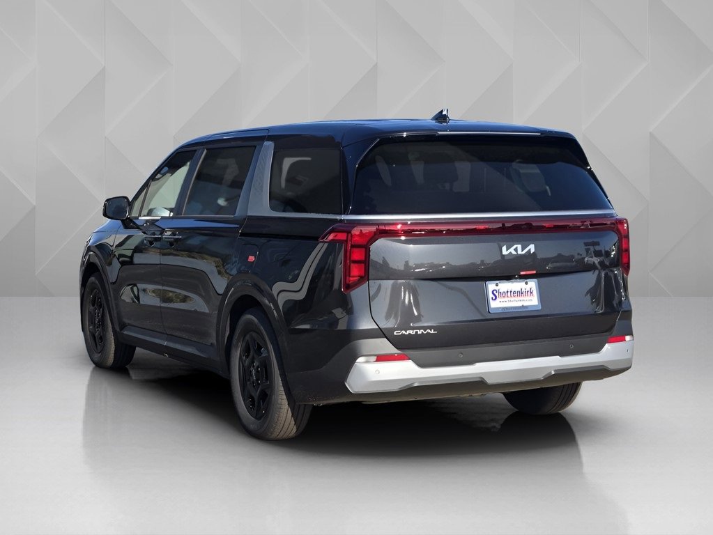 New 2026 Kia Carnival image 4
