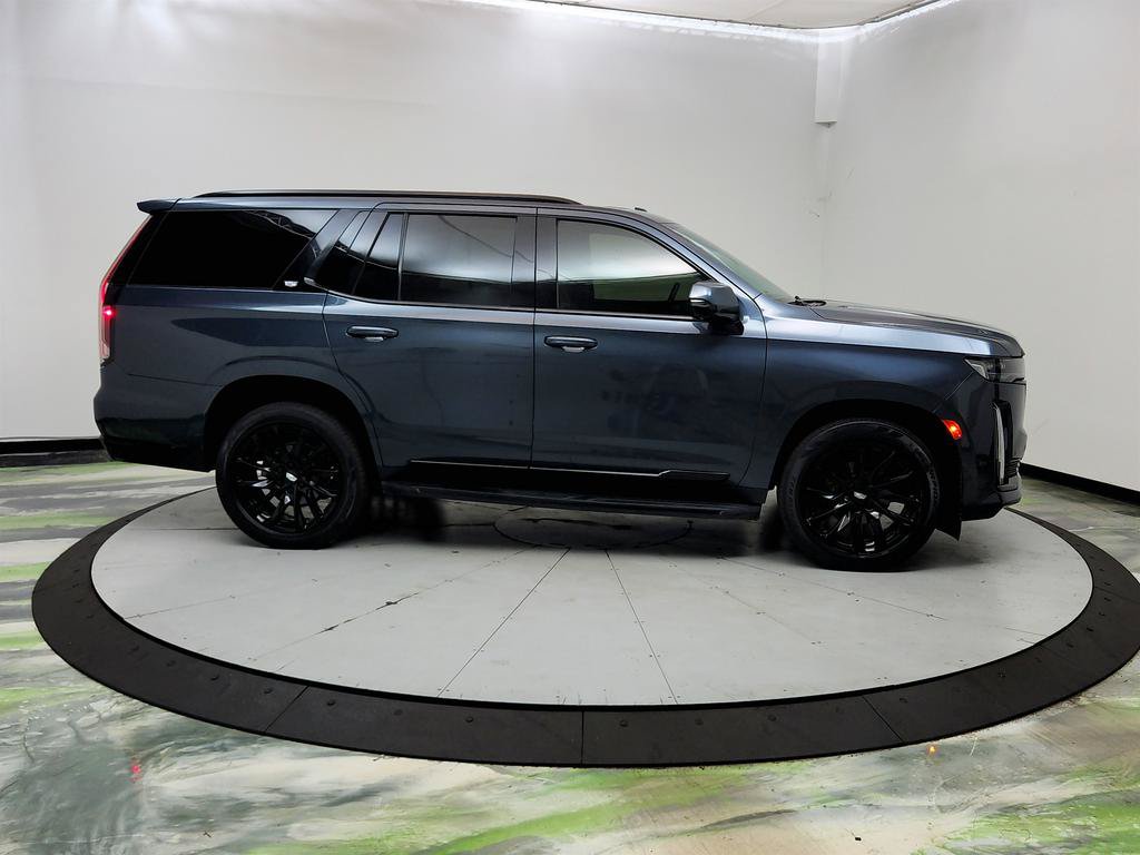 Used 2021 Cadillac Escalade Sport w/ LPO, ONYX Package AWD/4WD image 4