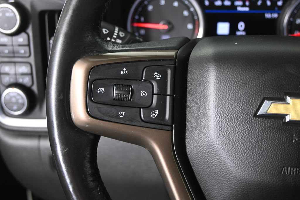 Used 2022 Chevrolet Silverado 1500 High Country AWD/4WD image 38