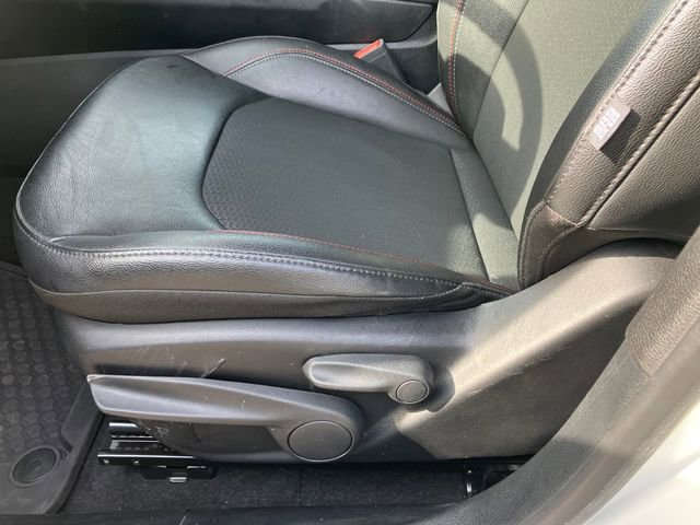 Used 2025 Jeep Compass Trailhawk image 16