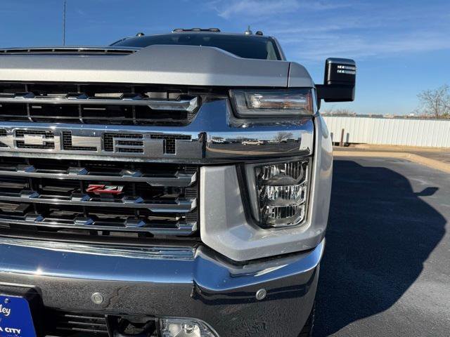 Used 2021 Chevrolet Silverado 3500 LTZ w/ LTZ Premium Package image 6