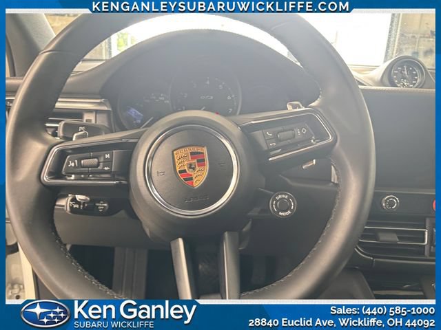Used 2025 Porsche Macan GTS AWD/4WD image 13