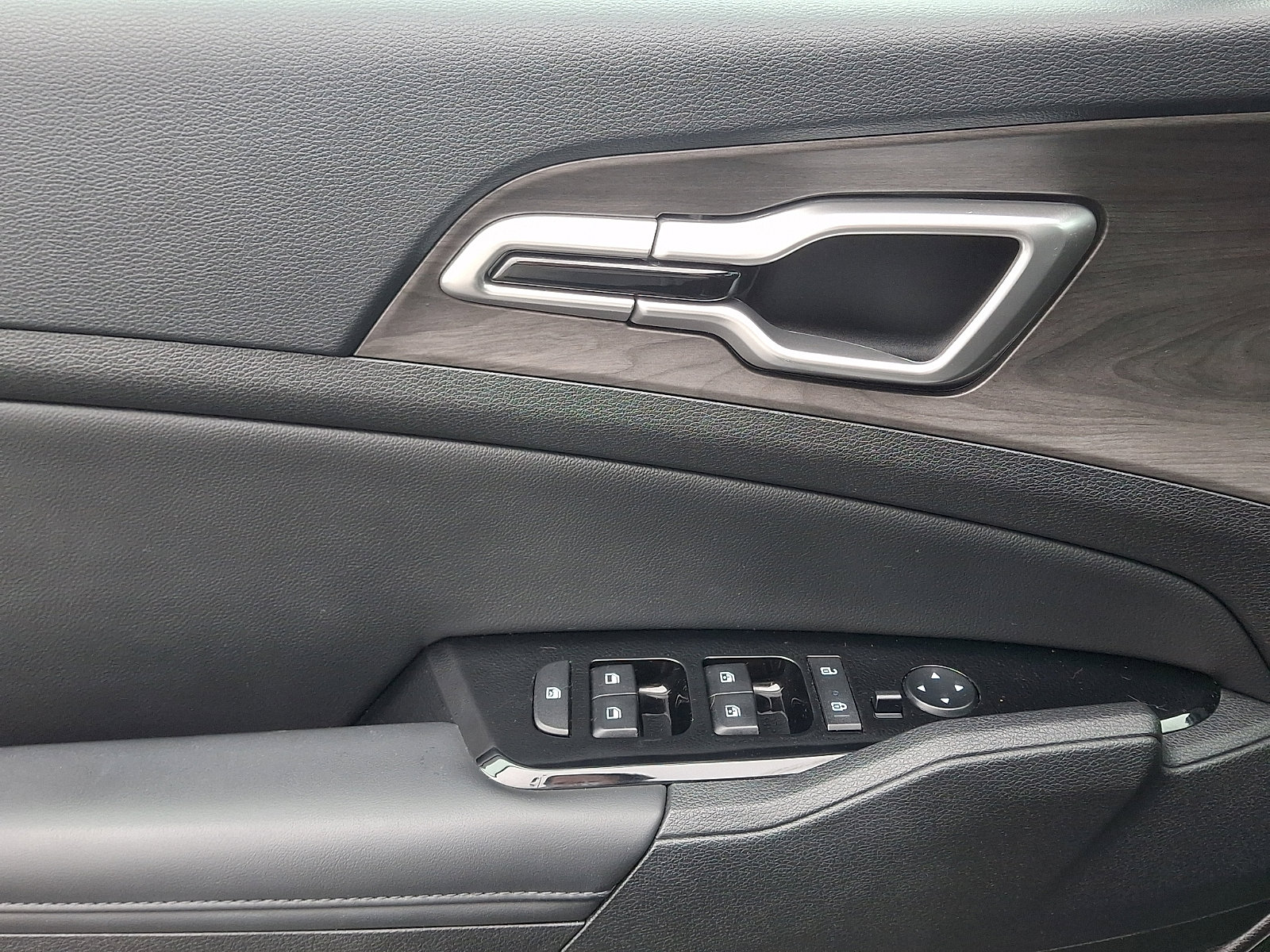 Used 2023 Kia Sportage X-Line w/ X-Line Premium Package image 14