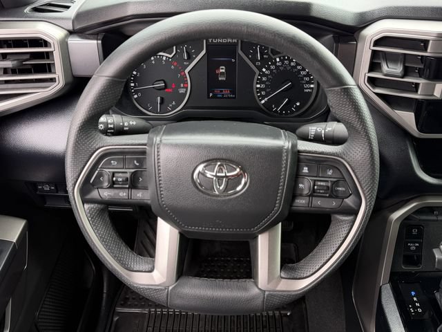 Used 2025 Toyota Tundra SR5 w/ SR5 Premium Package AWD/4WD image 12