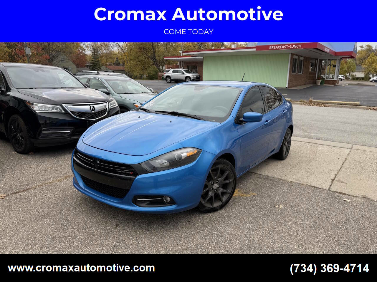 Used 2015 Dodge Dart SXT image 1