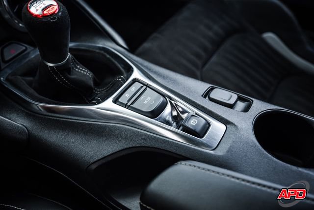 Used 2019 Chevrolet Camaro SS RWD image 21