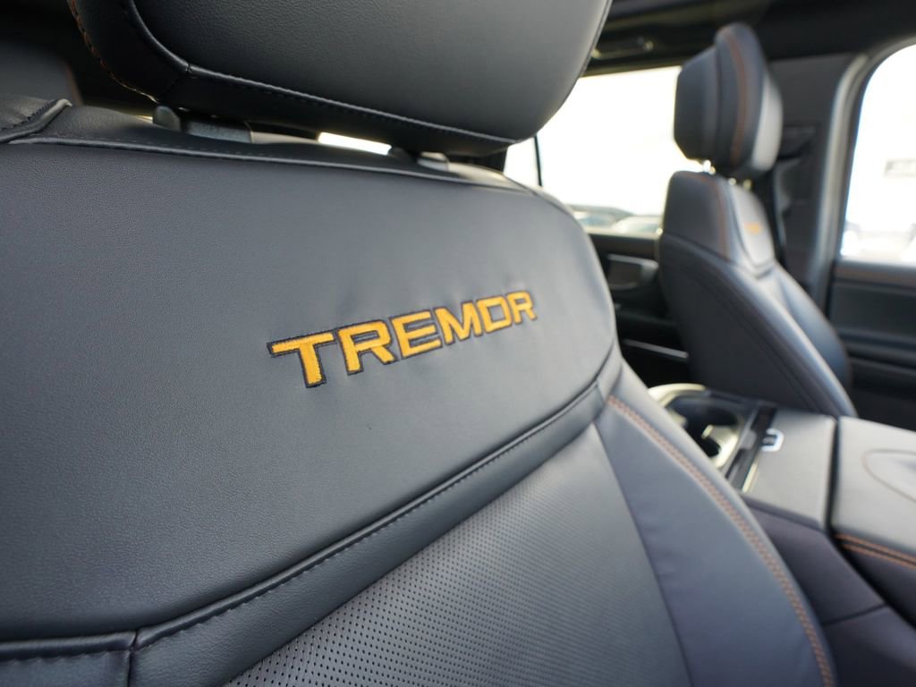 New 2026 Ford Expedition Tremor image 28