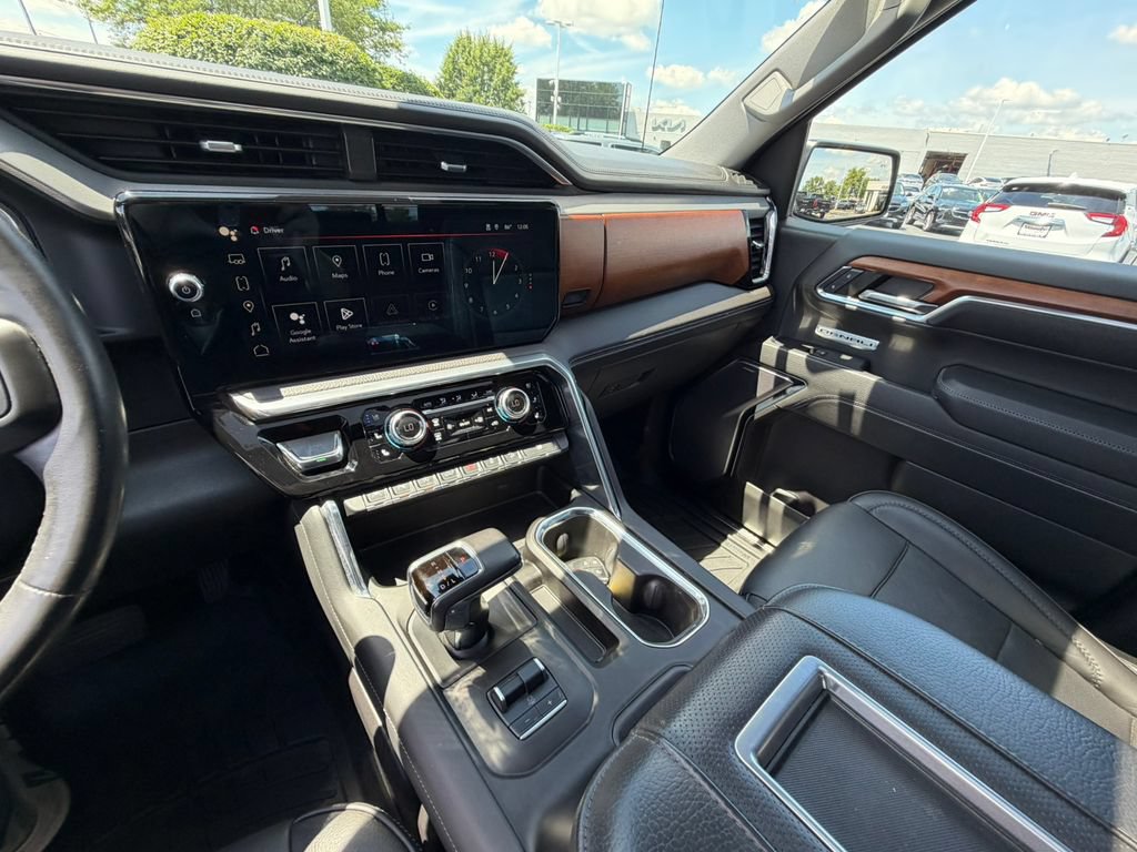 Used 2022 GMC Sierra 1500 Denali AWD/4WD image 39
