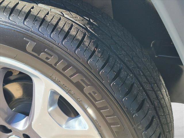 Used 2021 Jeep Compass Limited AWD/4WD image 12