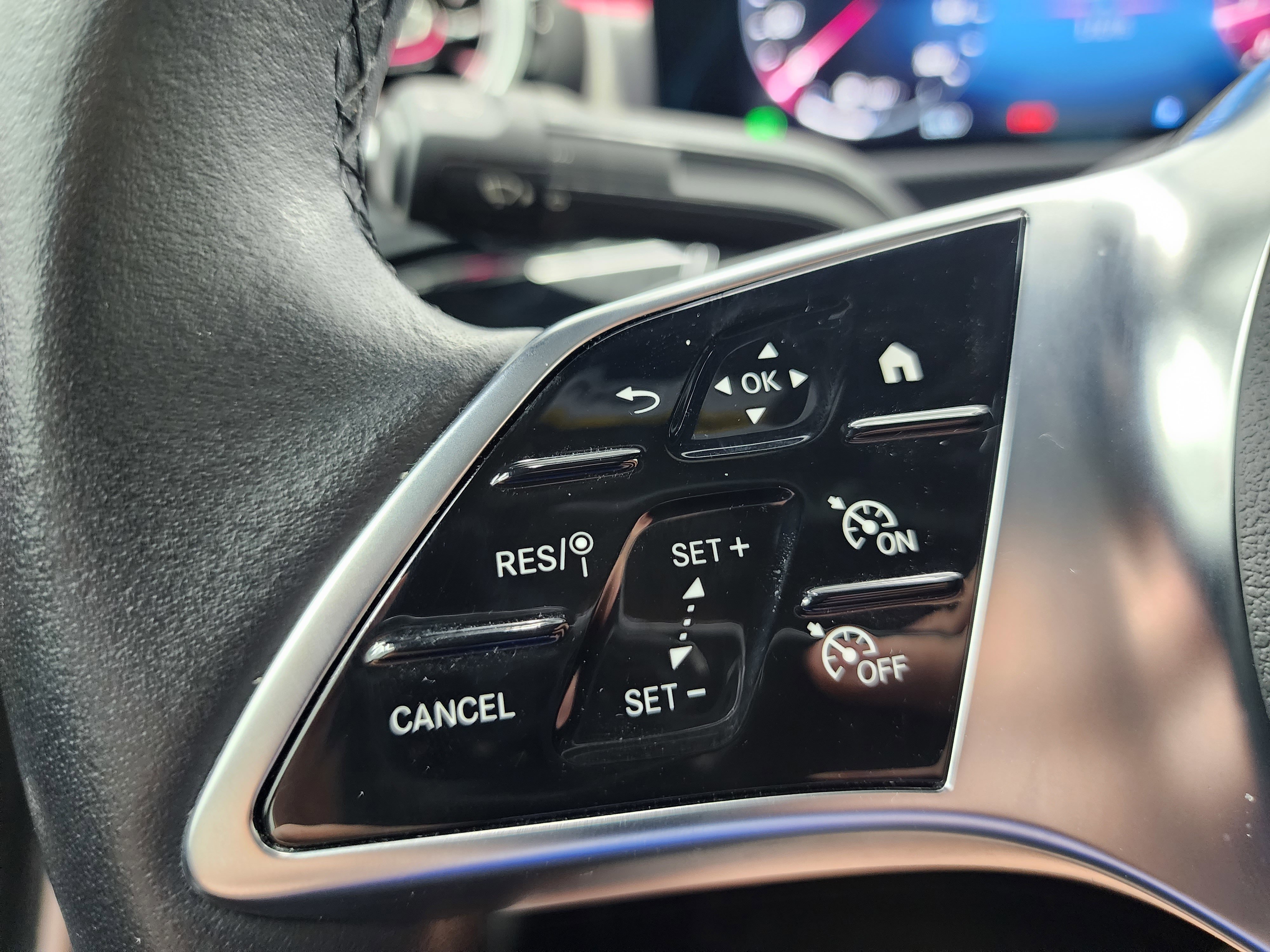 Used 2025 Mercedes-Benz CLA 250 4MATIC image 14