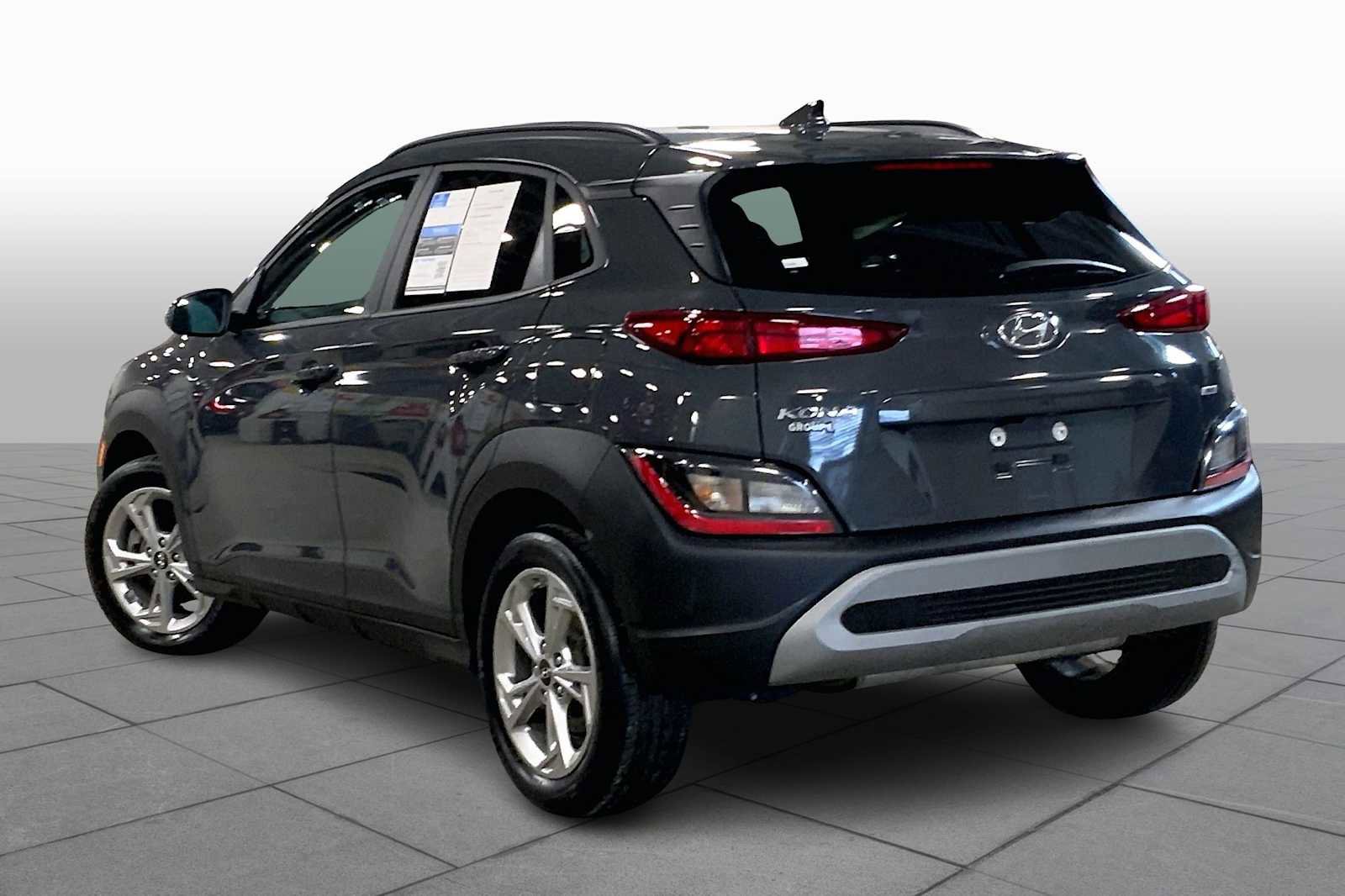 Used 2023 Hyundai Kona SEL image 11