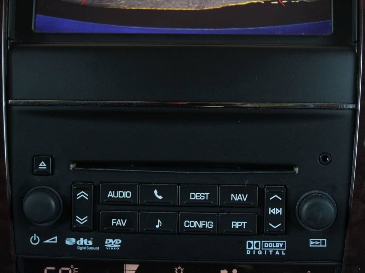 Used 2013 Cadillac Escalade Premium AWD/4WD image 18