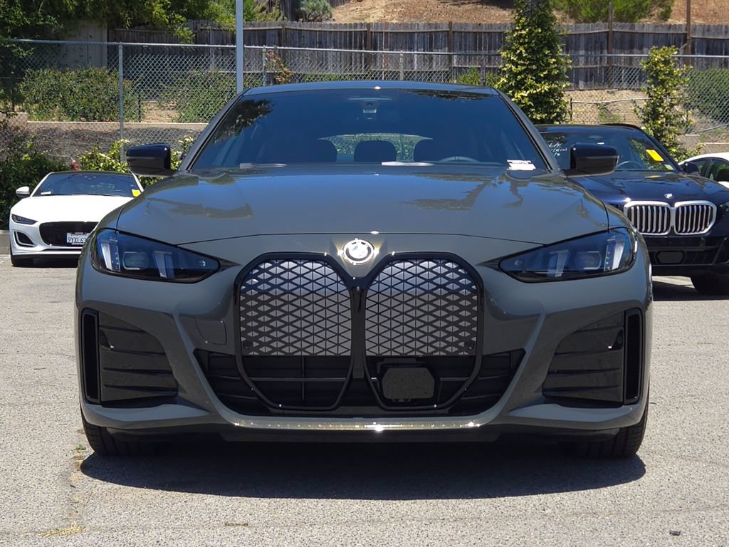 New 2026 BMW i4 xDrive40i w/ M Sport Package AWD/4WD image 3