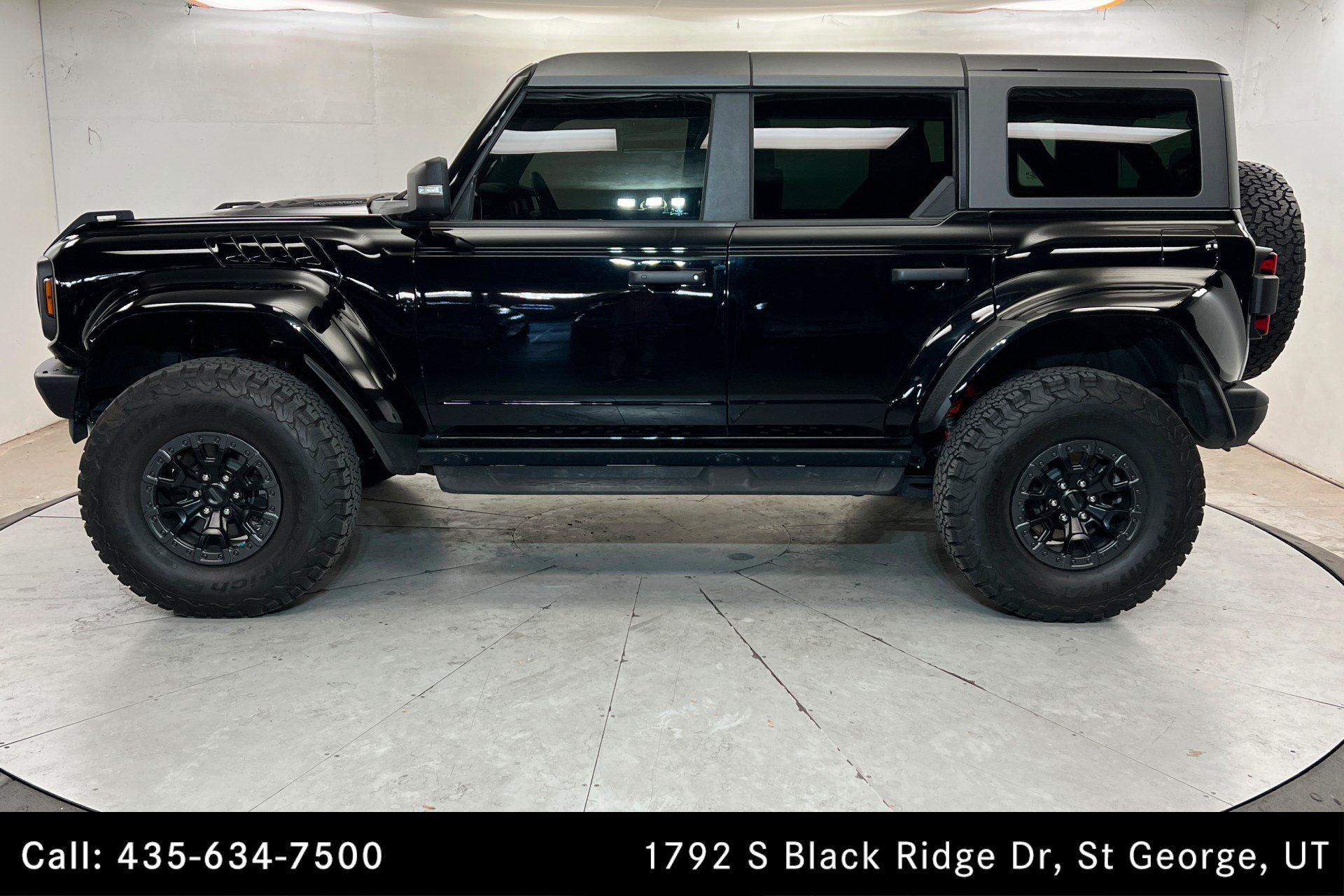 Used 2024 Ford Bronco Raptor w/ Interior Carbon Fiber Pack 6 AWD/4WD image 2