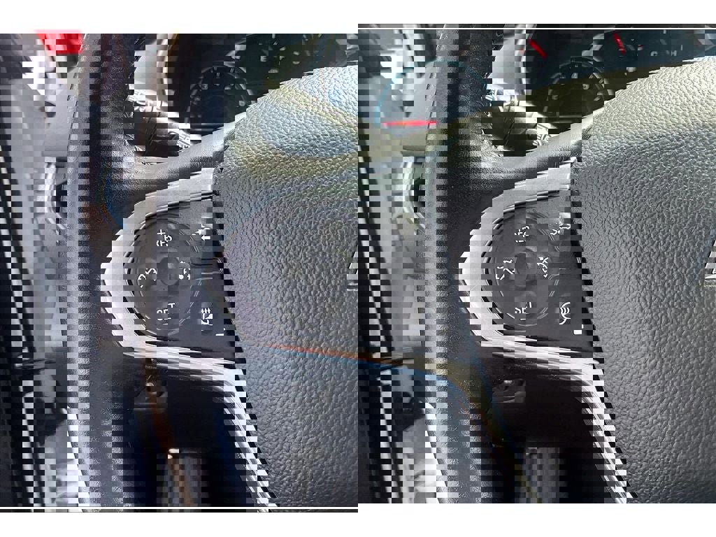 Used 2020 Chevrolet Traverse Premier image 21