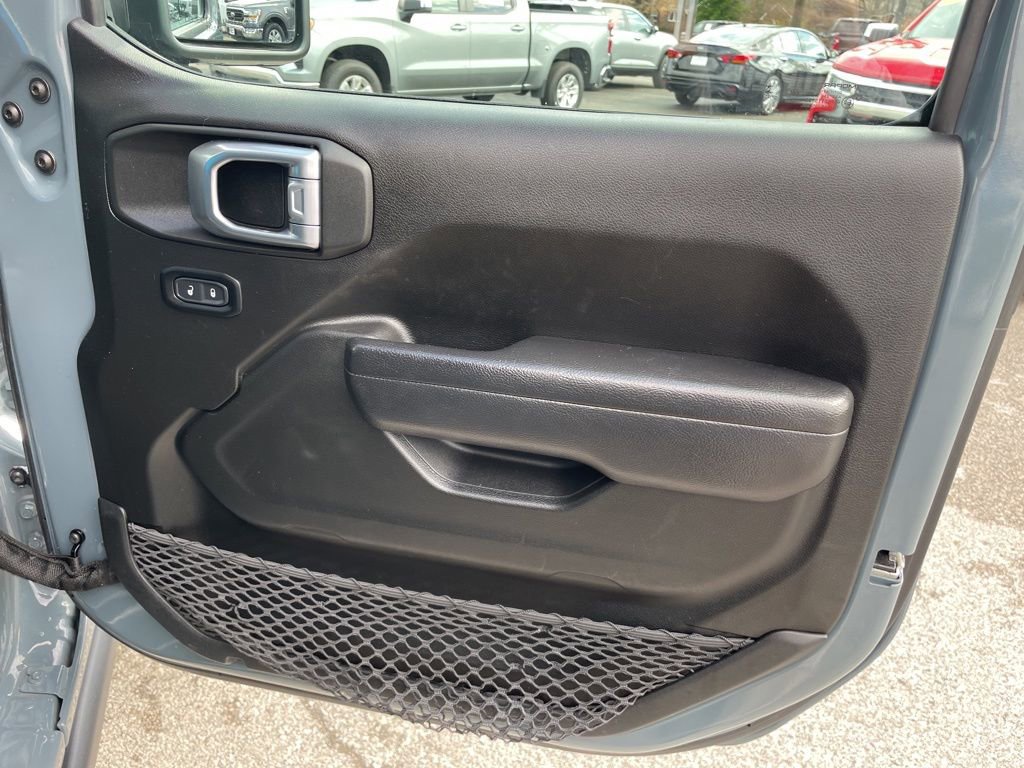 Used 2024 Jeep Wrangler Unlimited image 26