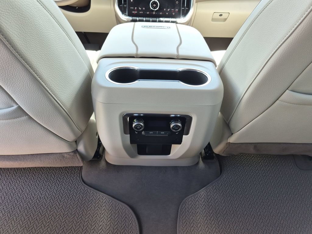 New 2026 GMC Yukon Denali AWD/4WD image 33