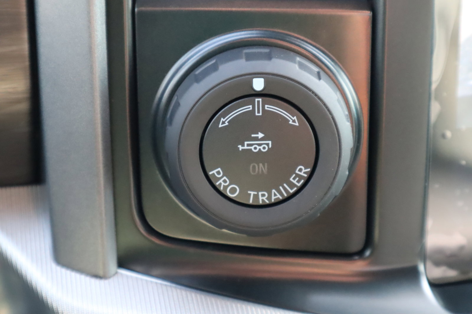 New 2025 Ford F150 Lariat w/ Equipment Group 501A Mid image 23