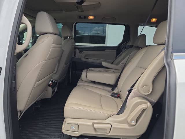 Used 2023 Honda Odyssey Touring image 15
