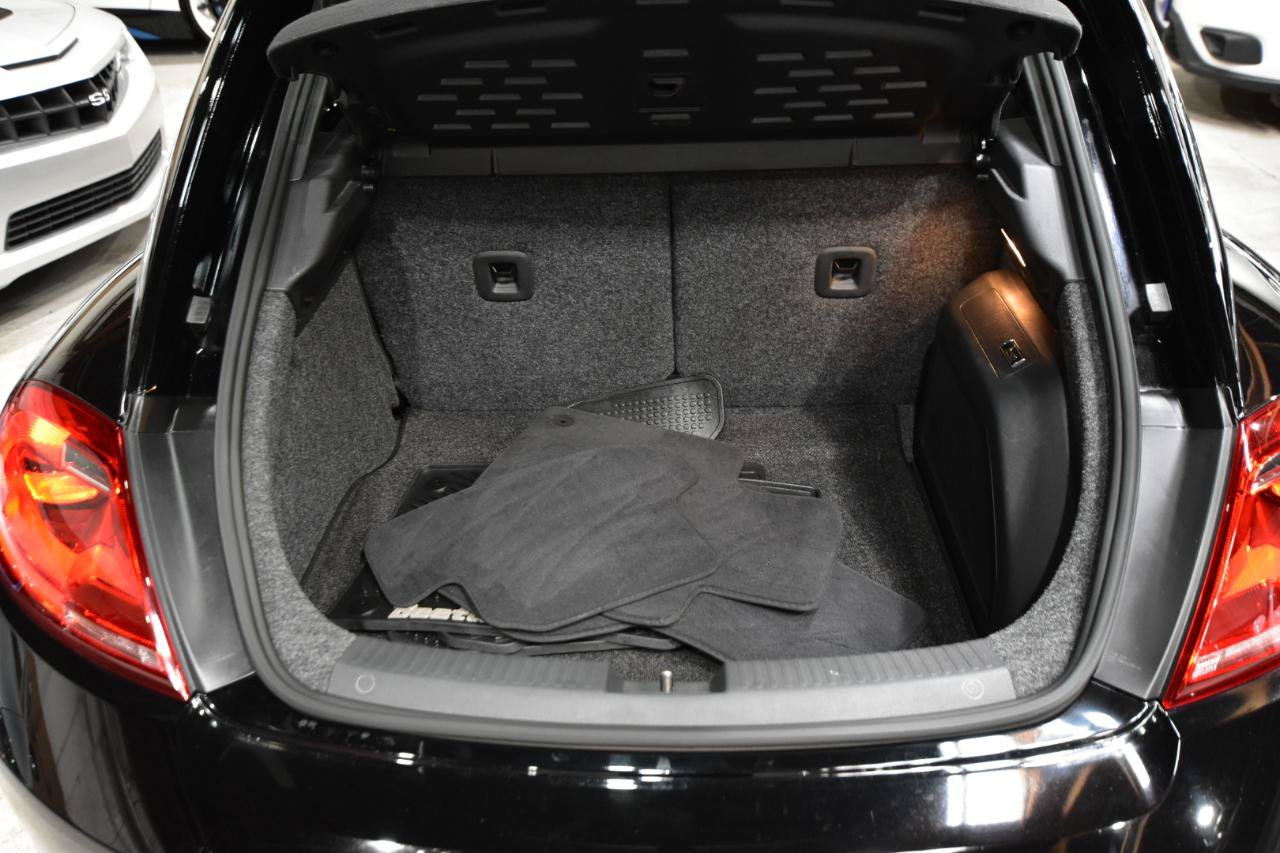 Used 2012 Volkswagen Beetle 2.5 FWD image 27